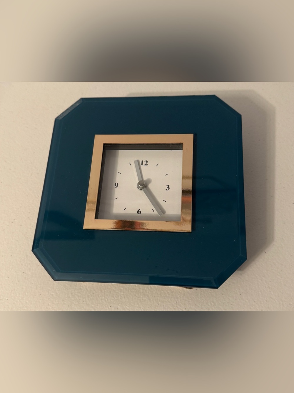 Square Clock - Picture 8 of 8